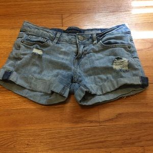 Women’s jean shorts